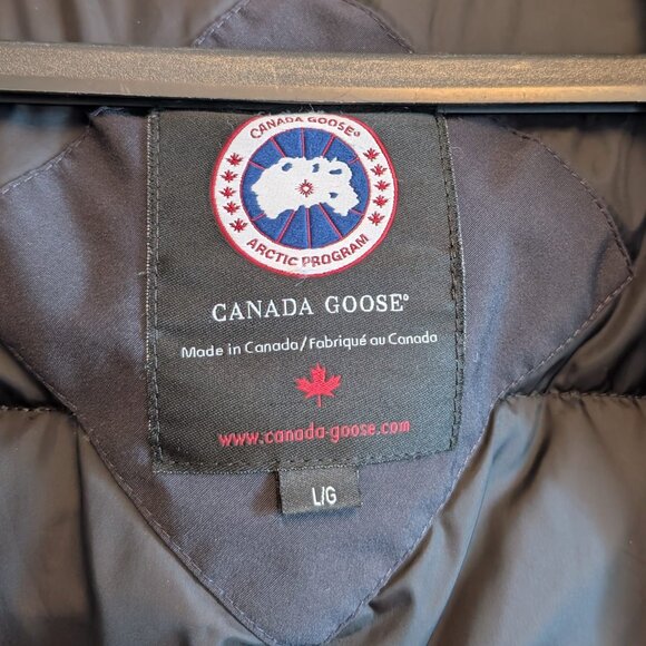 Canada Goose Whistler Parka - Women's - Picture 4 of 16